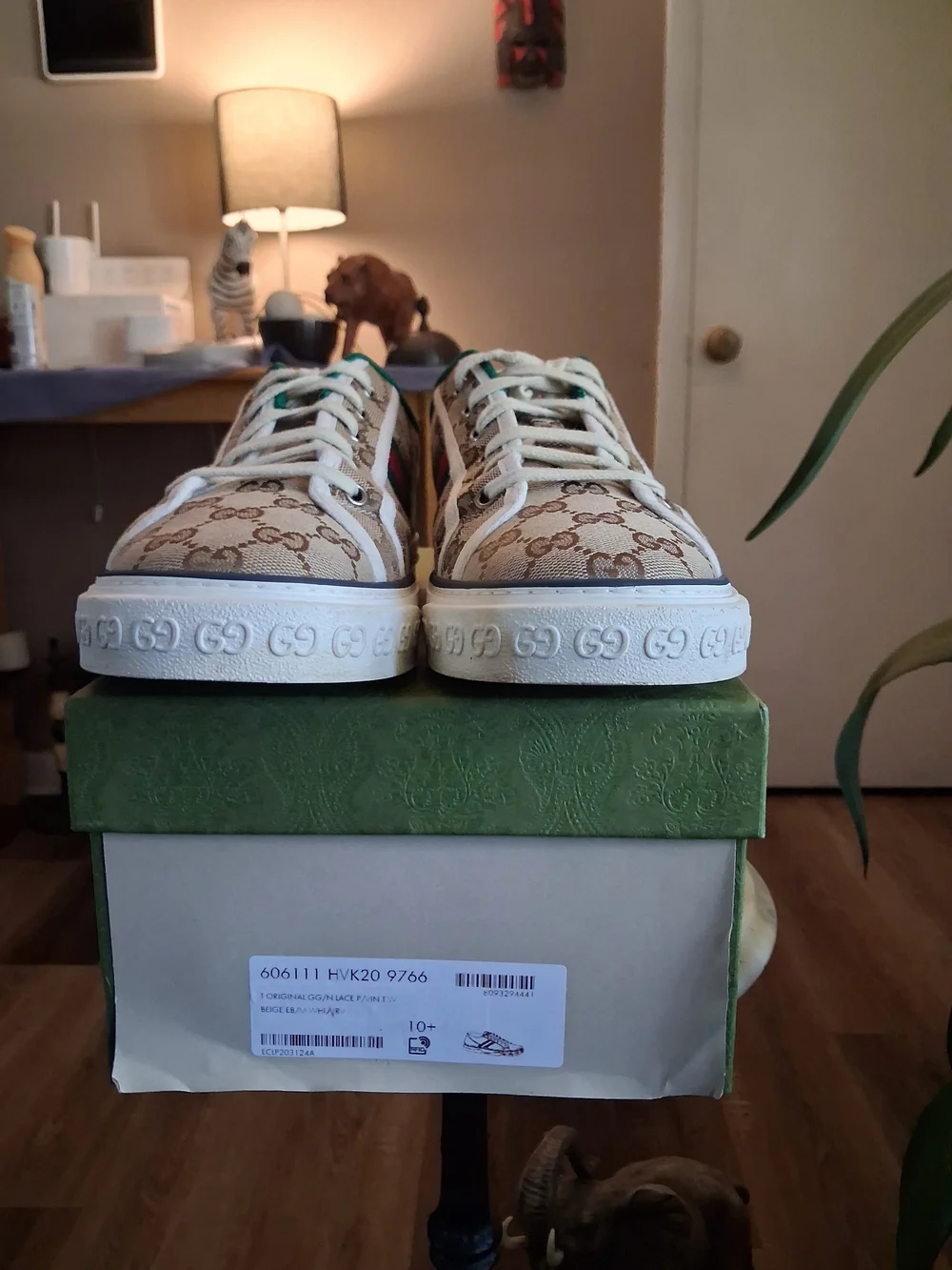 Gucci Beige GG Canvas Low-Top Sneakers